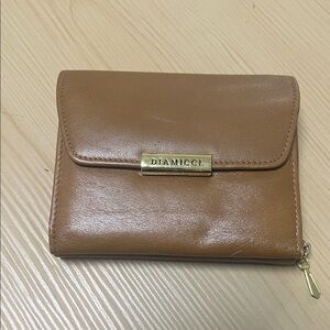 Tan Leather Diamicchi Women's Wallet. Never used!